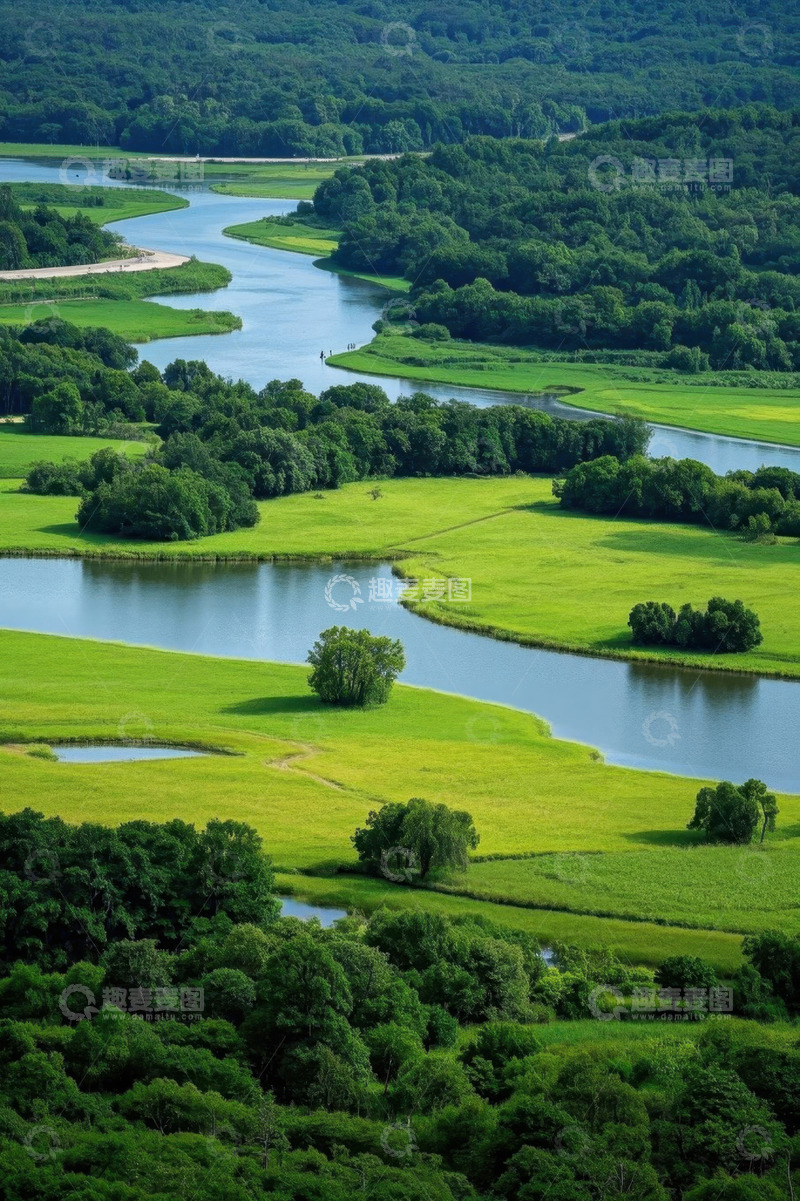 高清大图下载【趣麦麦图】河流蜿蜒的绿色自然景观