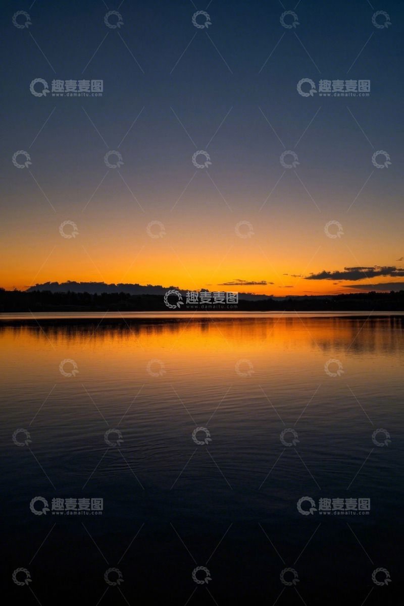 高清大图下载【趣麦麦图】湖面日落自然风光