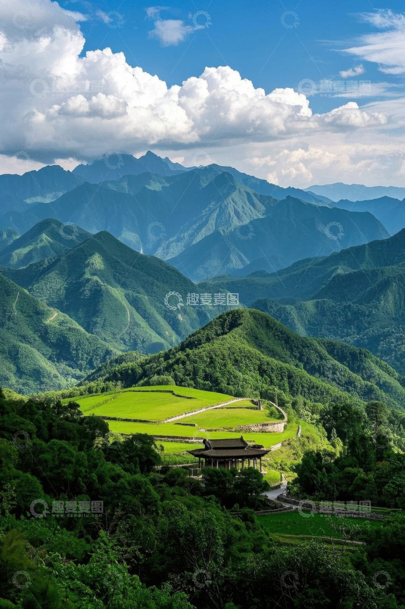 高清大图下载【趣麦麦图】青山白云间的田园景致