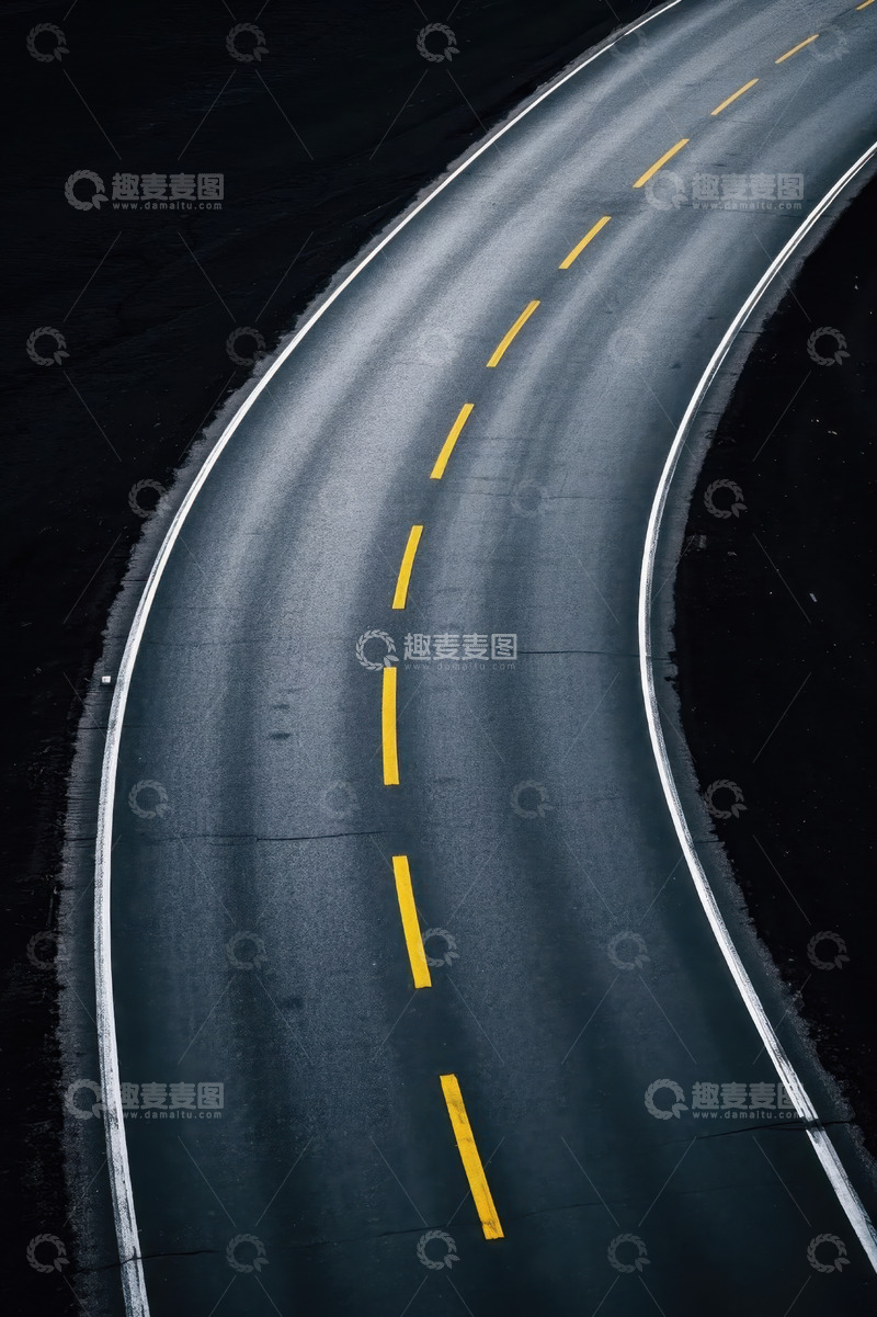 高清大图下载【趣麦麦图】弯曲道路鸟瞰图