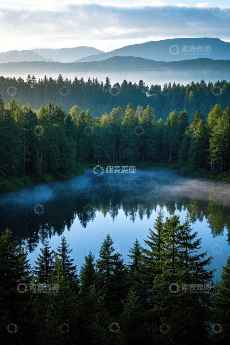 高清大图下载【趣麦麦图】森林湖泊自然风光全景