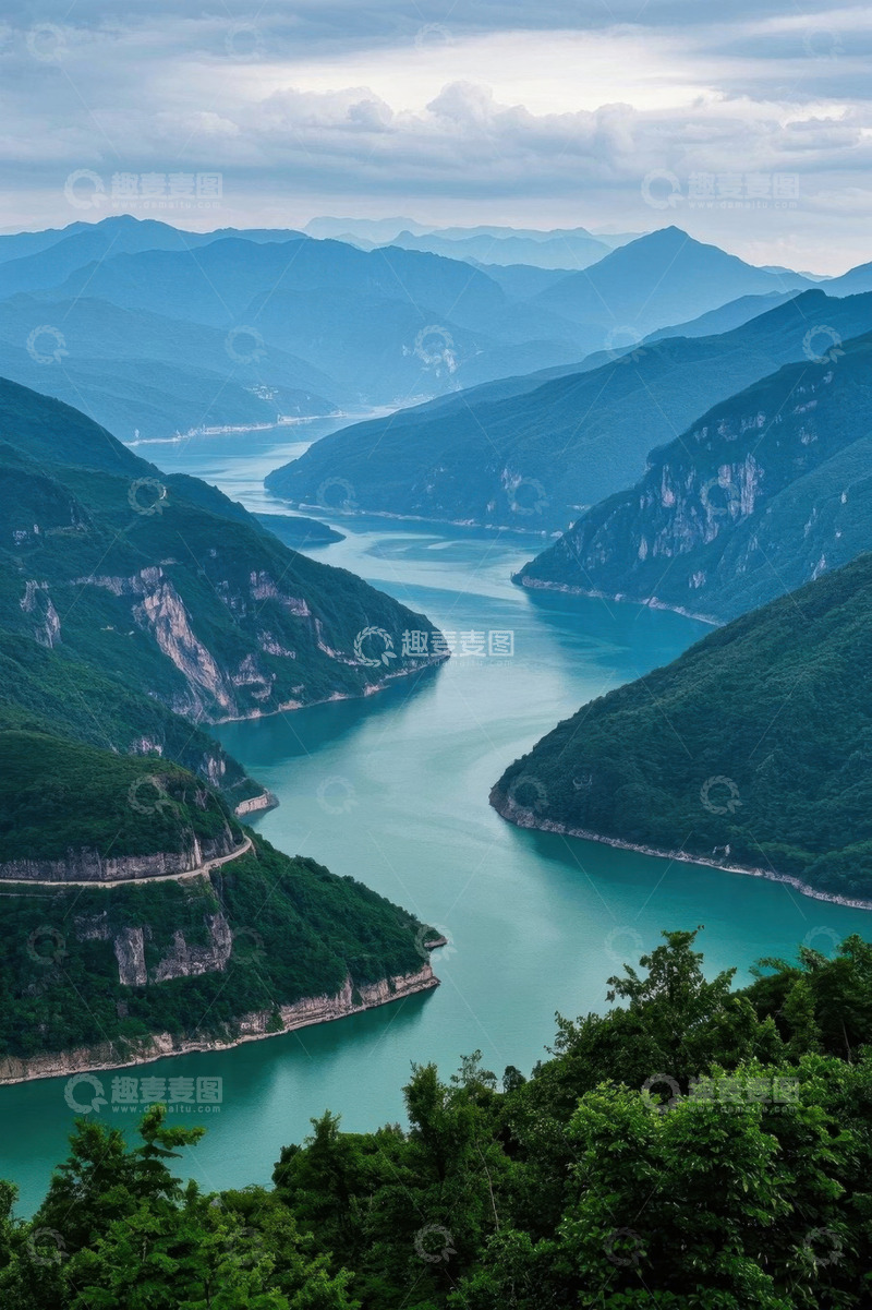 高清大图下载【趣麦麦图】山水相依的自然风光