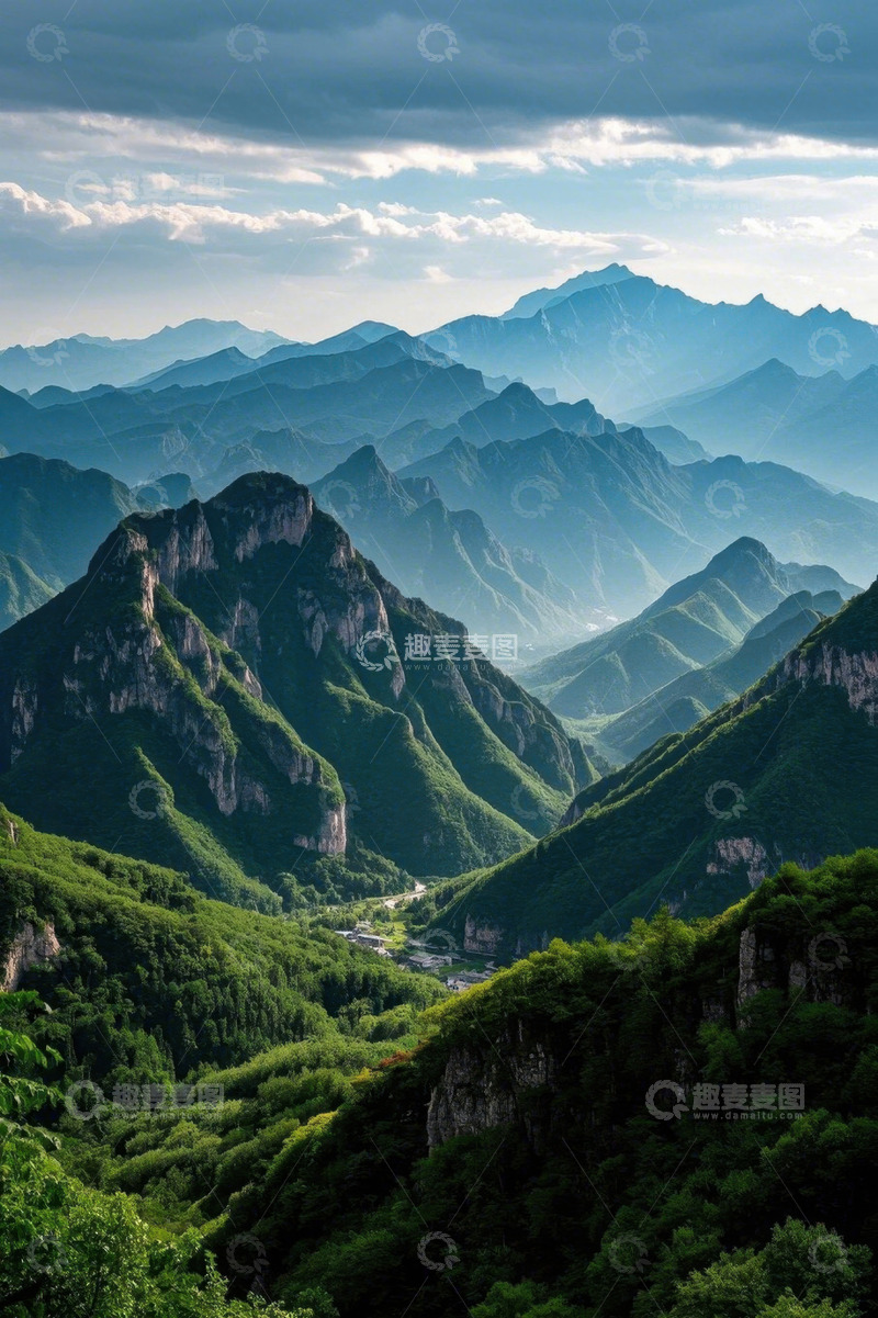 高清大图下载【趣麦麦图】连绵山脉自然风光全景