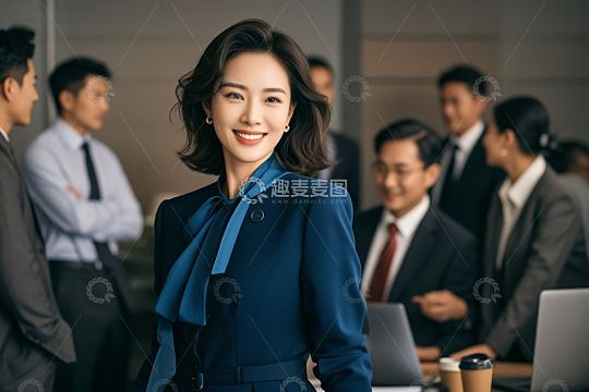 商务场合中的亚洲女性职场人士