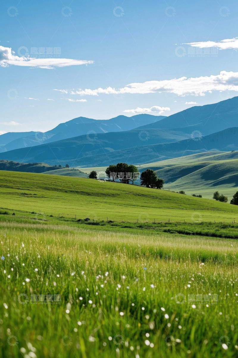 高清大图下载【趣麦麦图】广袤草原与远山蓝天景色