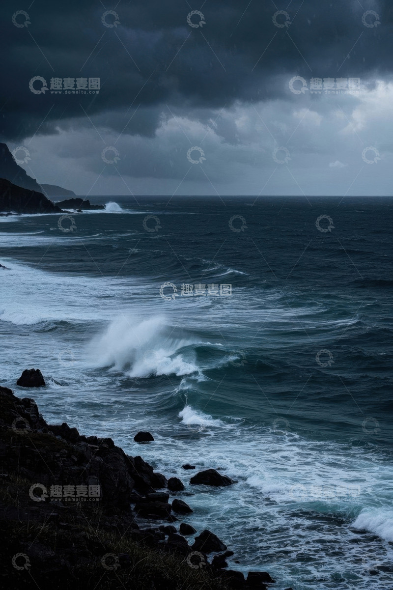 高清大图下载【趣麦麦图】海岸边波涛汹涌的海洋景象