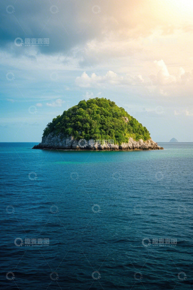 海上孤岛绿植覆盖全景