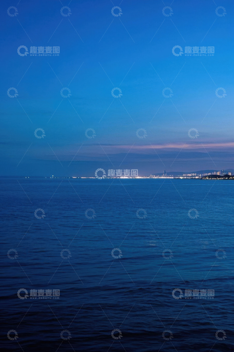 高清大图下载【趣麦麦图】黄昏时分的海洋与天际线