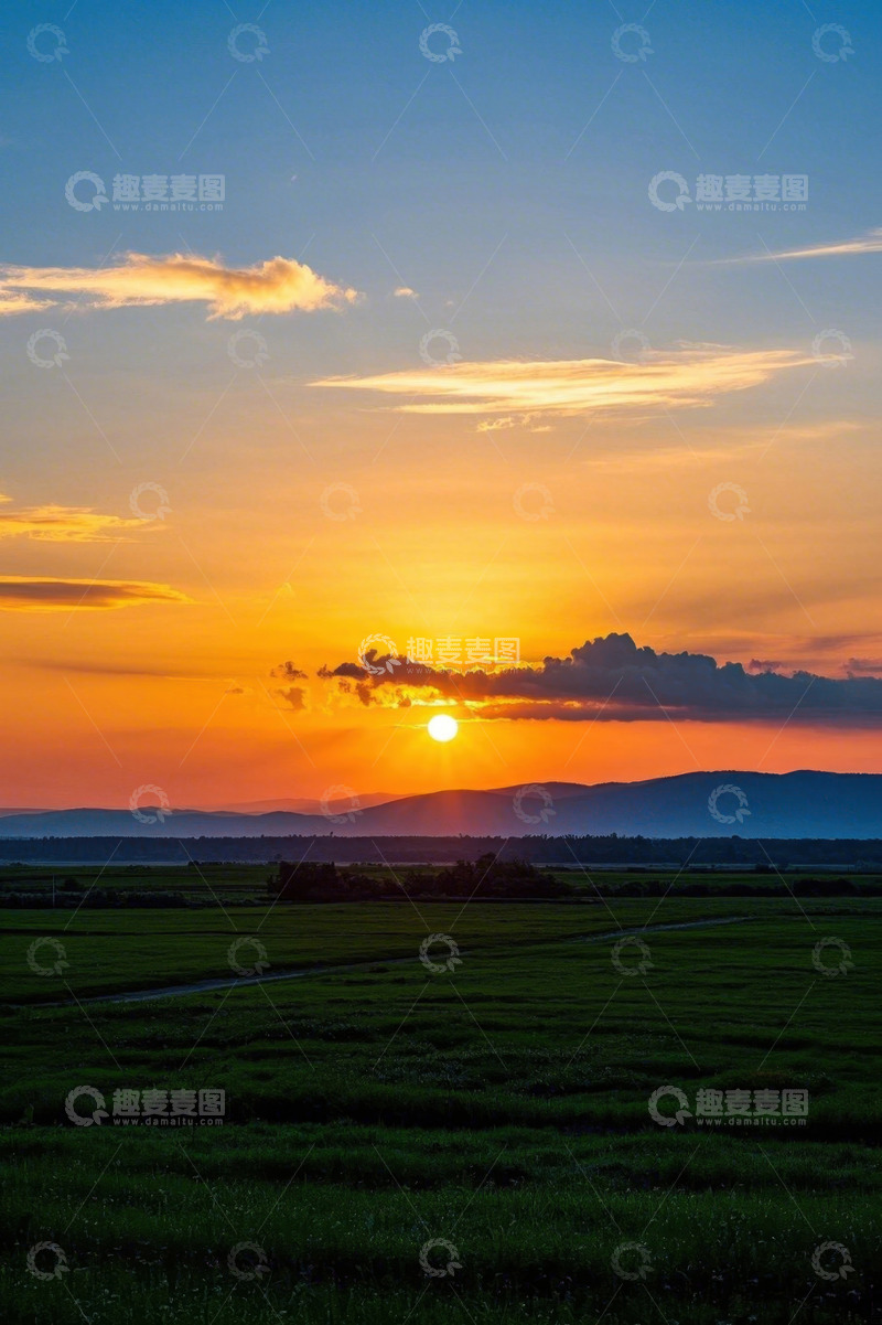 高清大图下载【趣麦麦图】田野上的落日自然风光