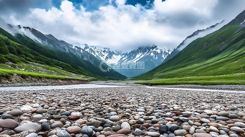 高清大图下载【趣麦麦图】山谷河流风光摄影图片
