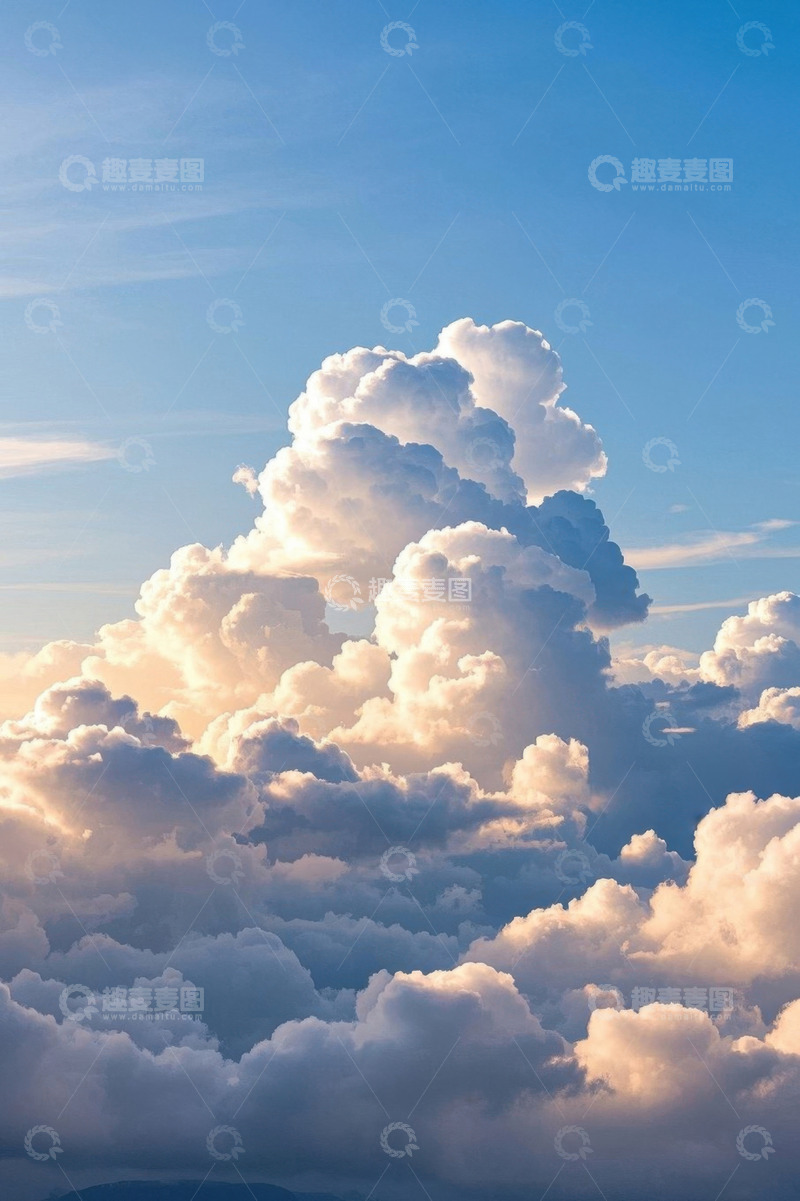 高清大图下载【趣麦麦图】蓝天中蓬松的积云景象
