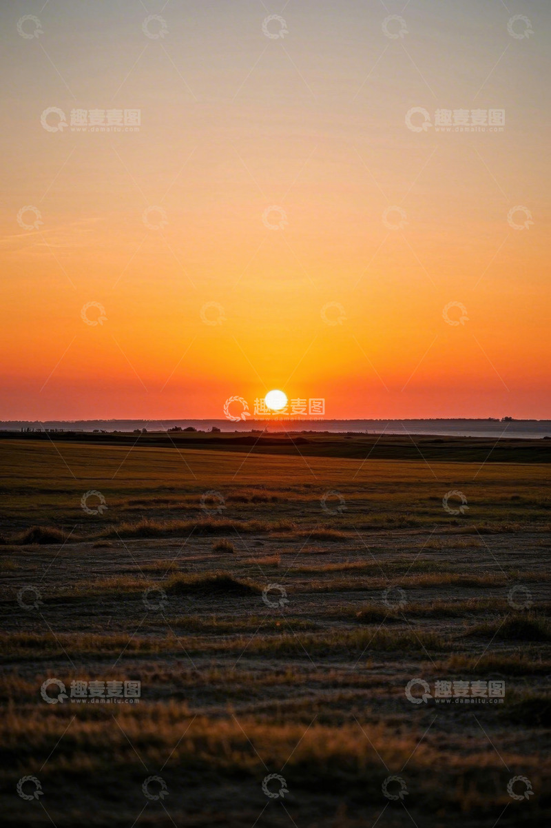 高清大图下载【趣麦麦图】田野上的落日景象