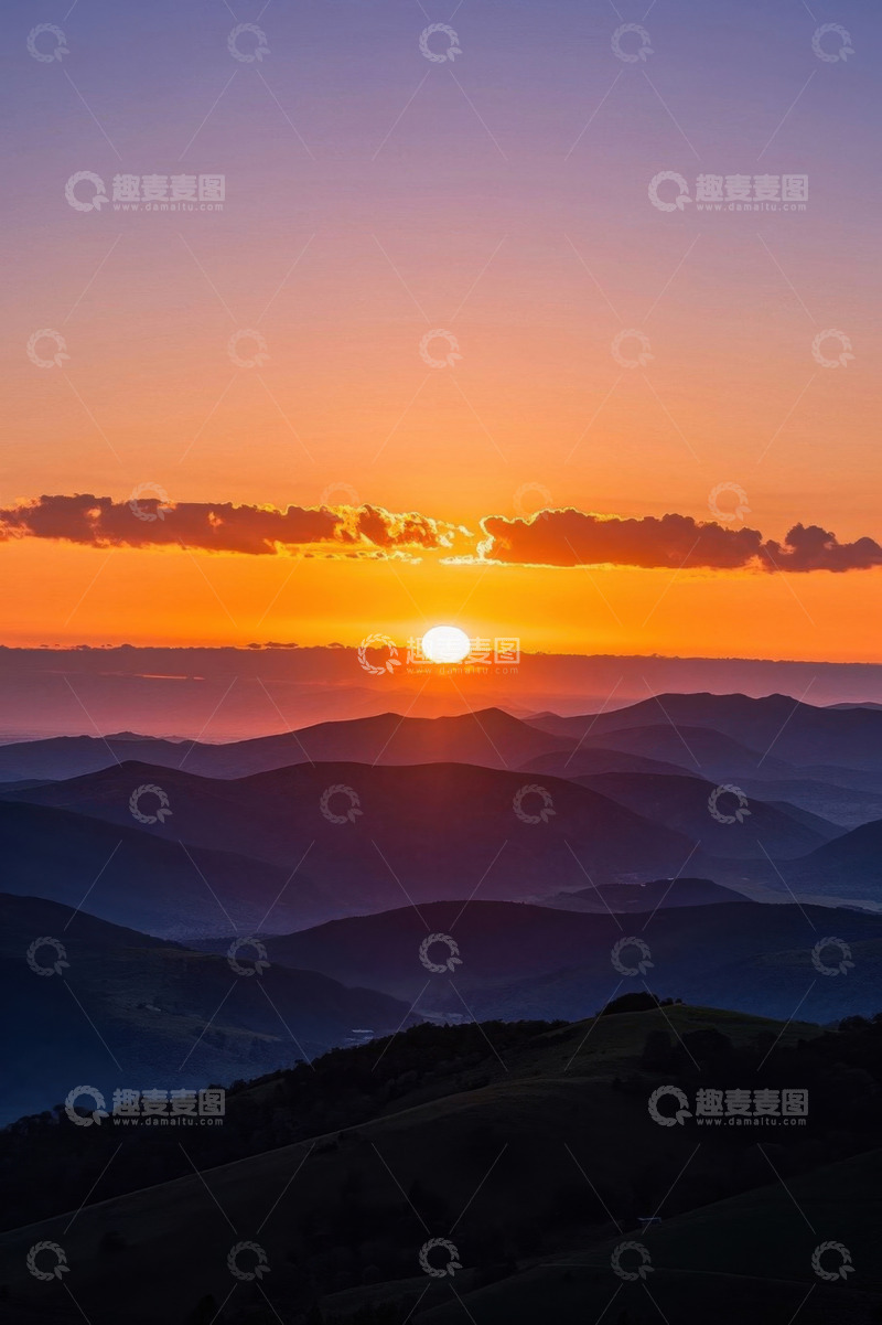 高清大图下载【趣麦麦图】山间日落全景
