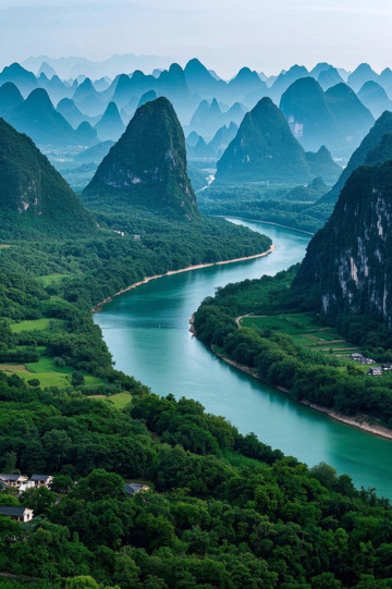 桂林山水河流全景