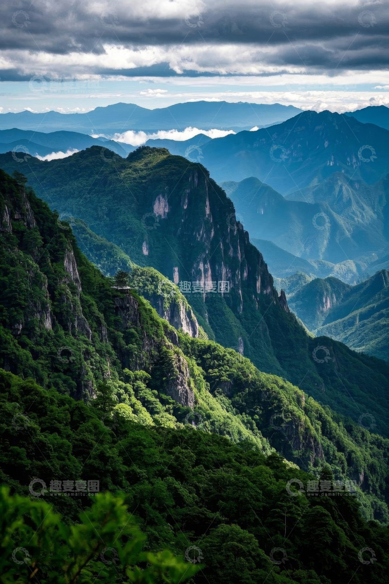 高清大图下载【趣麦麦图】山峦起伏的自然风光