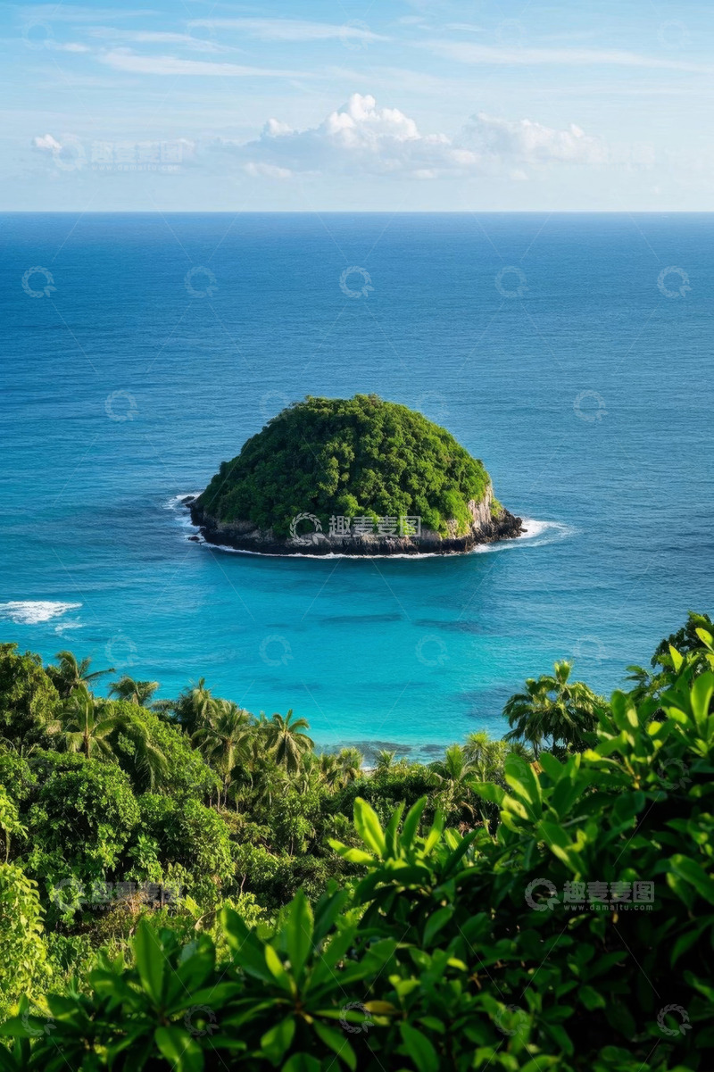 高清大图下载【趣麦麦图】海上孤岛与周边绿植景观
