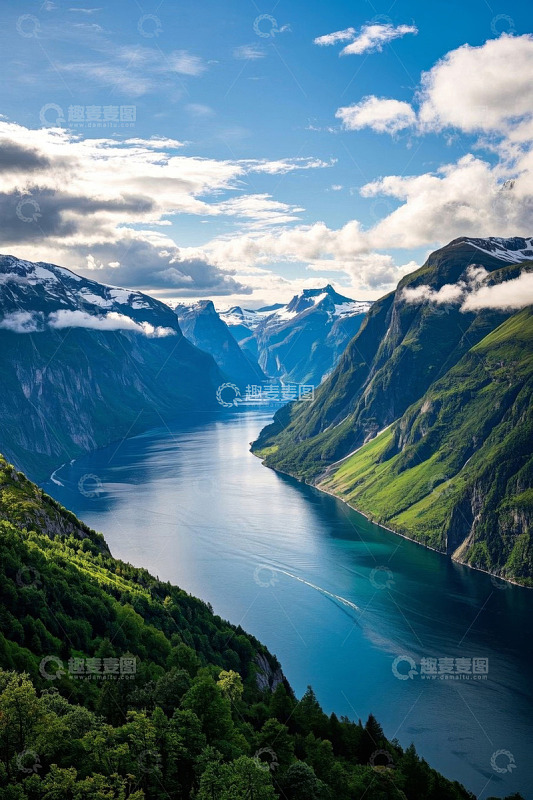 挪威峡湾自然风光全景