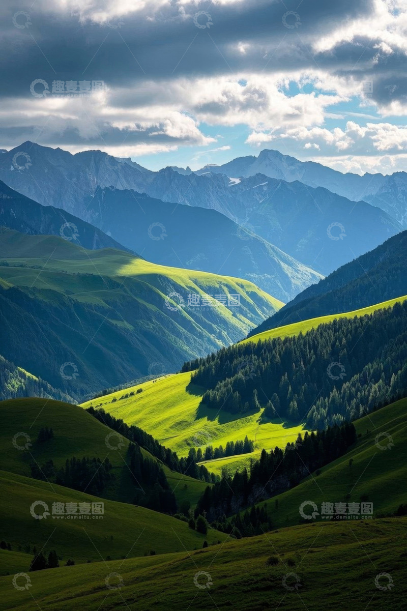 高清大图下载【趣麦麦图】山峦起伏的绿色自然风光