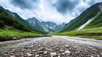 山谷河流自然风光摄影图片
