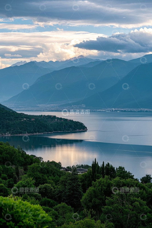山水湖泊自然风光全景