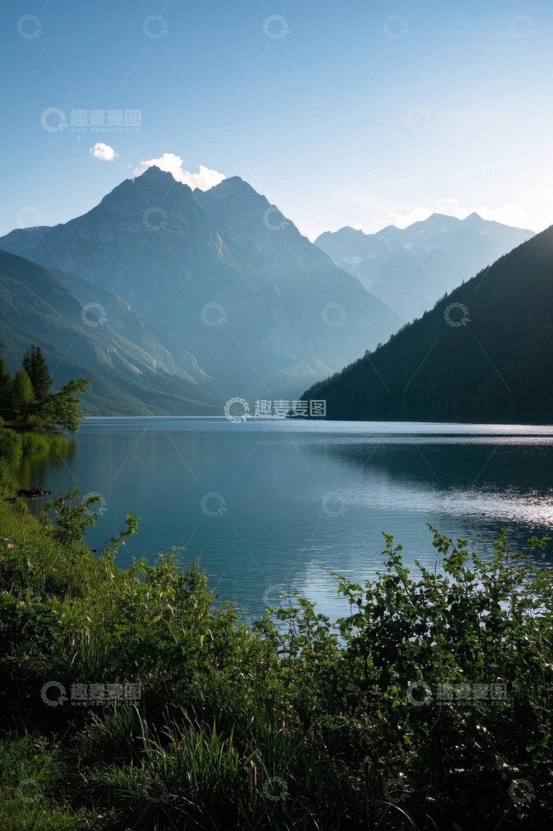高清大图下载【趣麦麦图】山水相依的自然景观