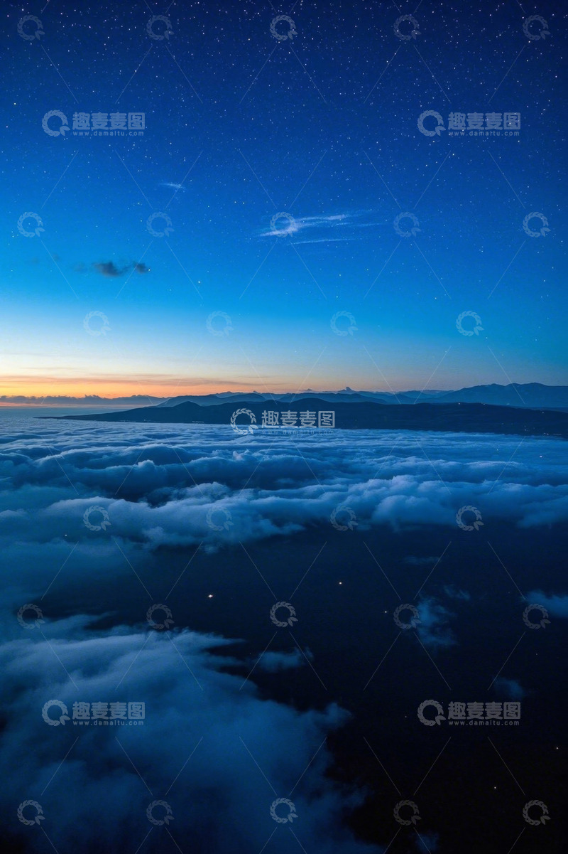 高清大图下载【趣麦麦图】云海之上星空夜景
