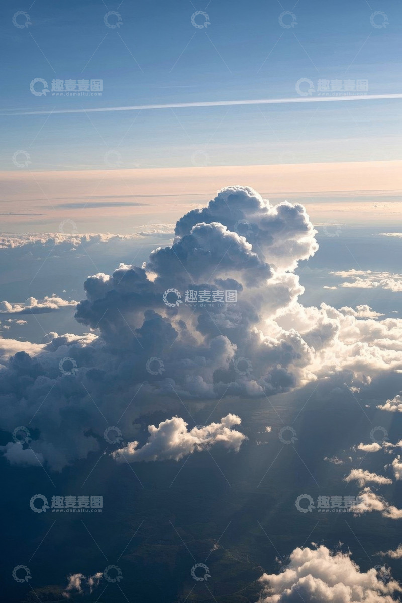 高清大图下载【趣麦麦图】高空俯瞰壮丽云层景象