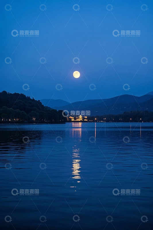 杭州西湖月夜湖景