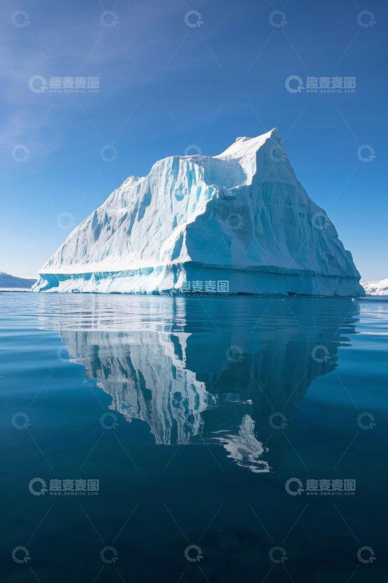 高清大图下载【趣麦麦图】海洋上的巨大冰山