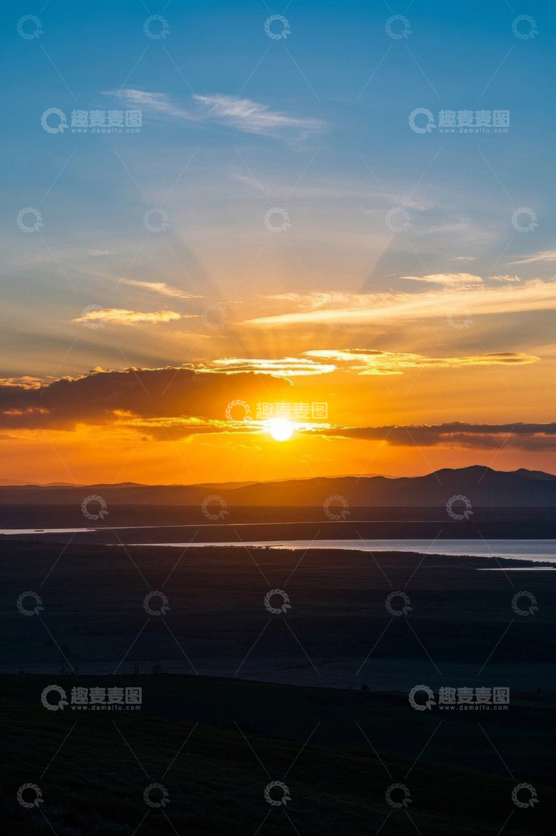 高清大图下载【趣麦麦图】日落时分山水景观