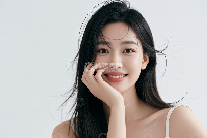 高清大图下载【趣麦麦图】微笑女性托腮近景