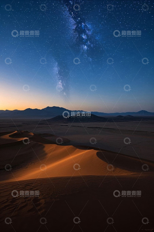 沙漠星空夜景全景