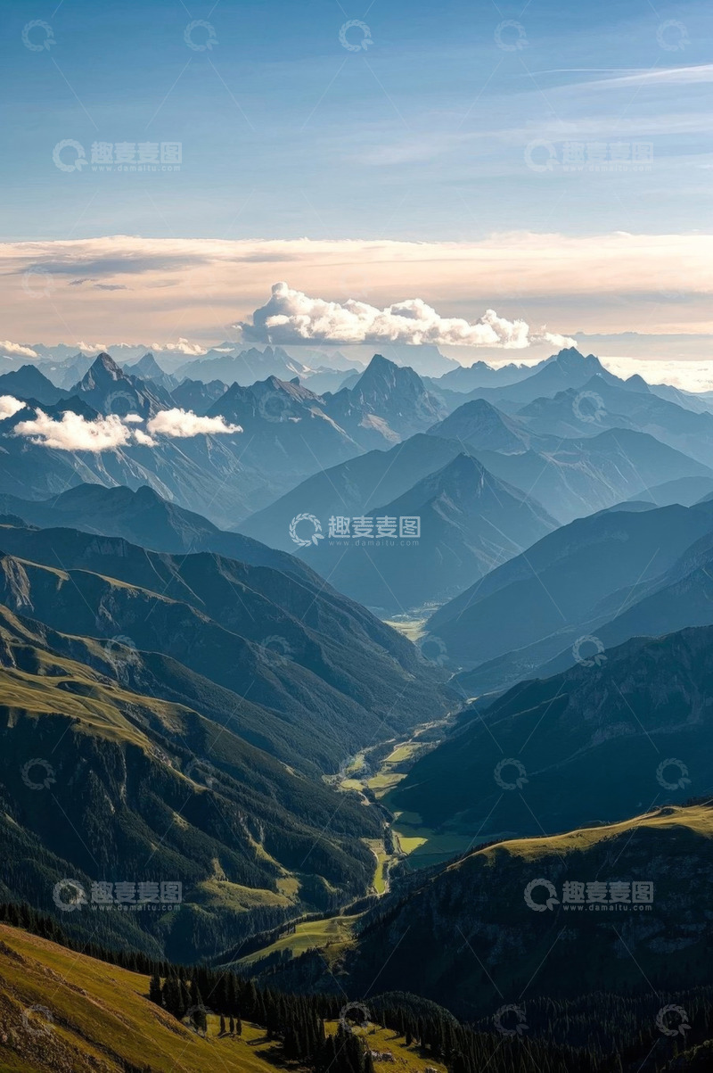 高清大图下载【趣麦麦图】阿尔卑斯山山谷自然风光
