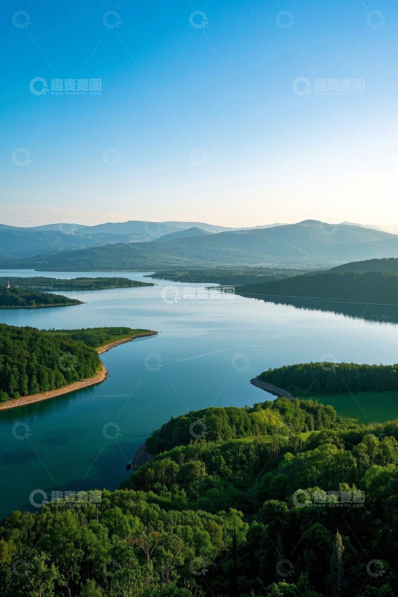 高清大图下载【趣麦麦图】山水湖泊森林自然风光全景