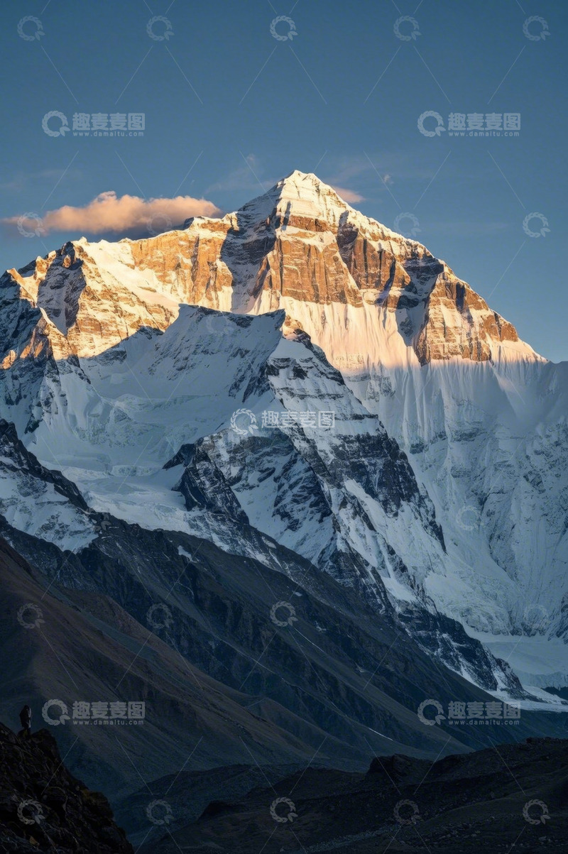 高清大图下载【趣麦麦图】-珠穆朗玛峰壮丽雪山景观
