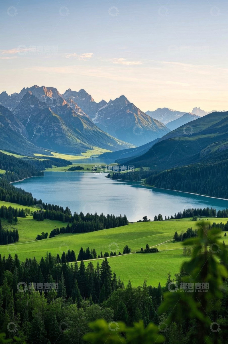 高清大图下载【趣麦麦图】山湖森林自然风光全景