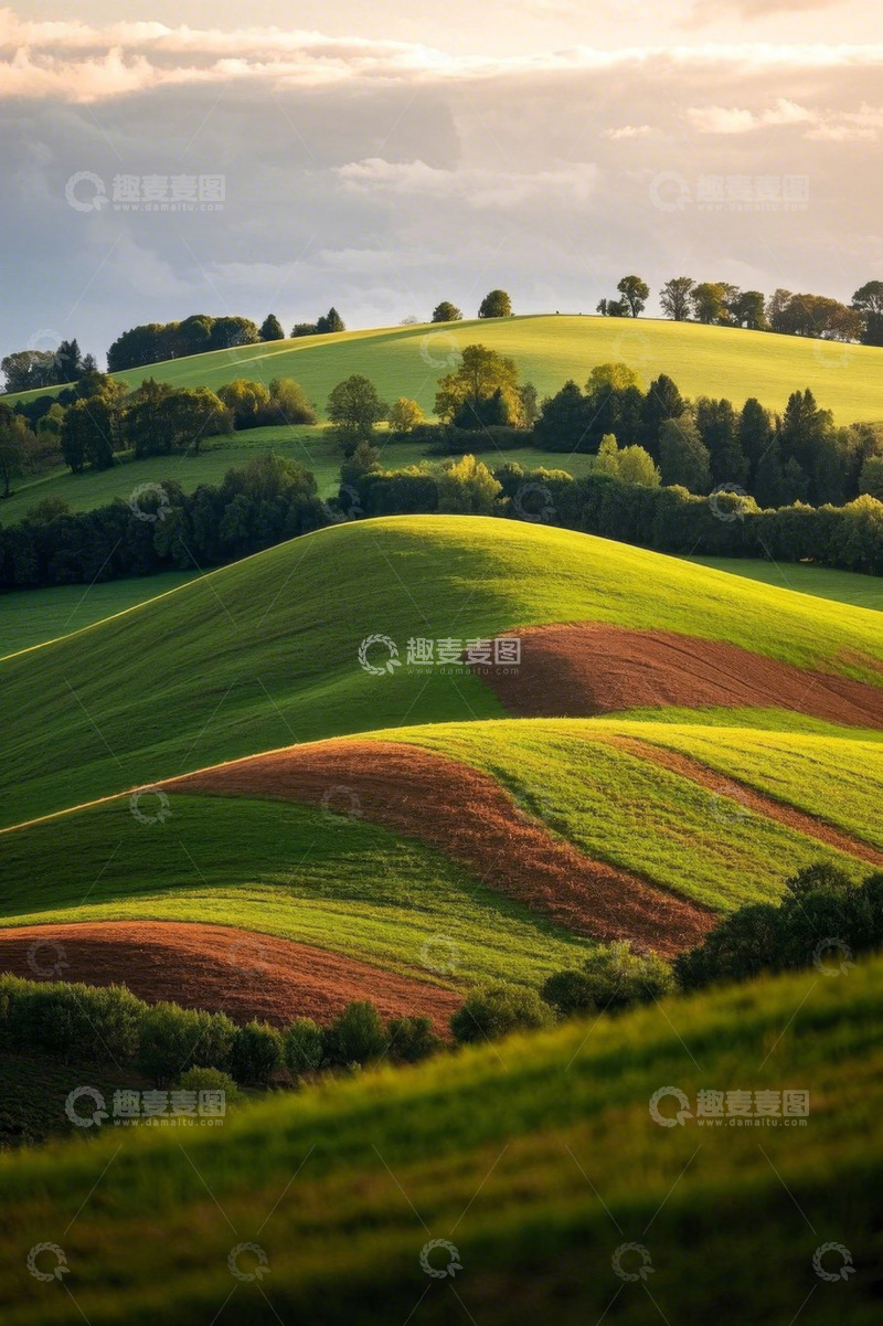 高清大图下载【趣麦麦图】田园风光绿色起伏山丘