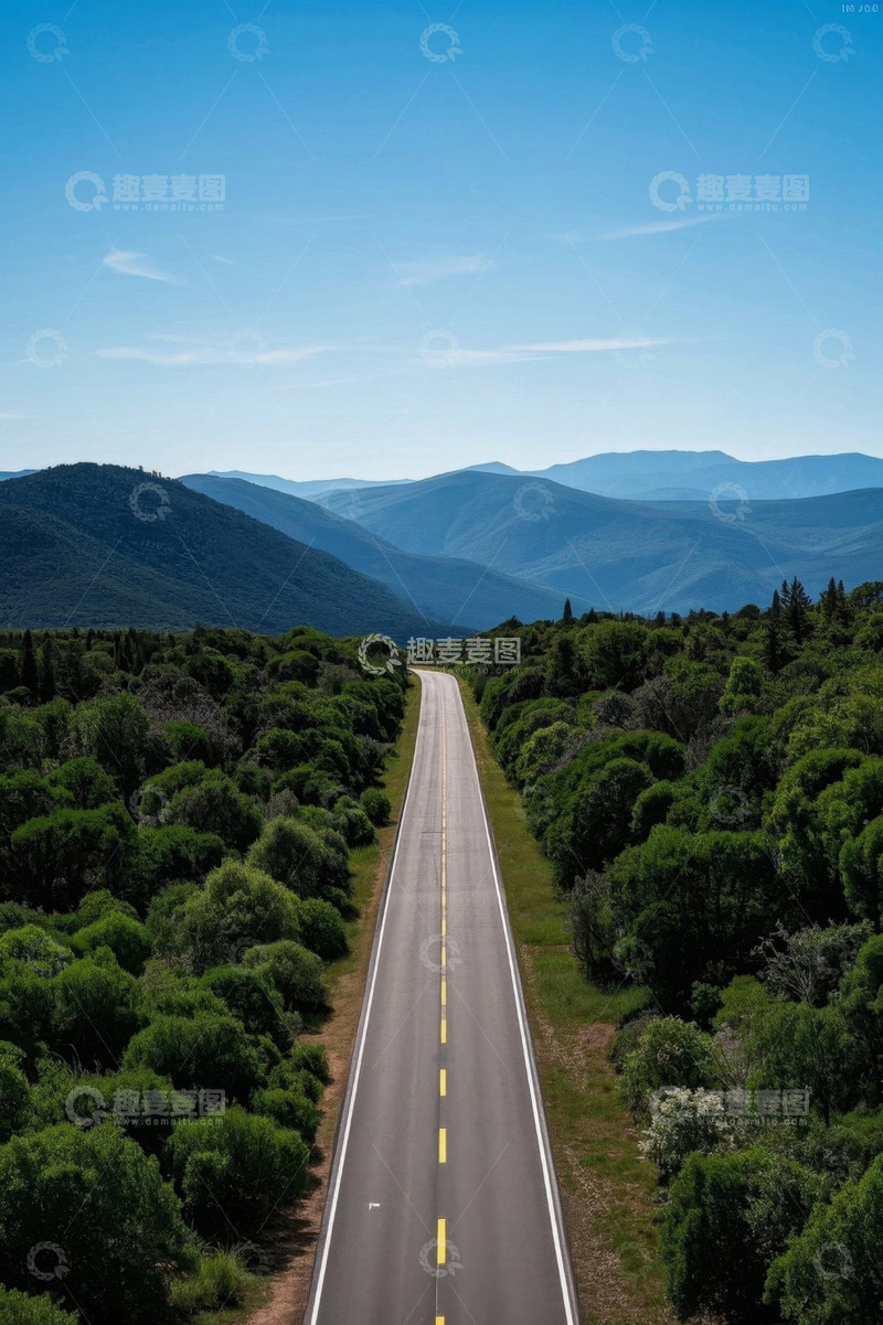 高清大图下载【趣麦麦图】山林间延伸的公路景观