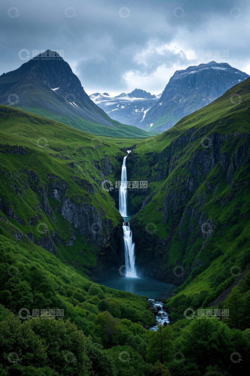 高清大图下载【趣麦麦图】山间瀑布自然风光景色