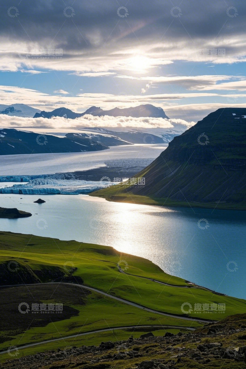 高清大图下载【趣麦麦图】冰岛自然风光湖泊山峦景色