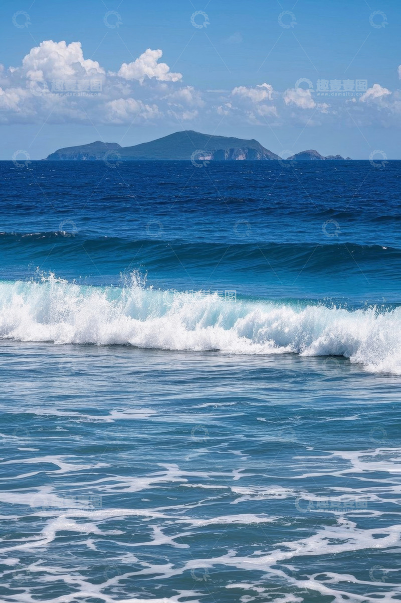 高清大图下载【趣麦麦图】海浪翻涌的蓝色海洋景观