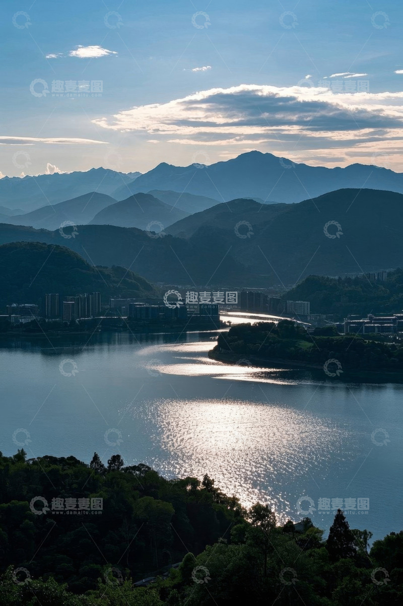 高清大图下载【趣麦麦图】山水湖泊自然风光全景