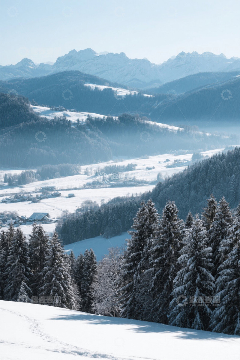 高清大图下载【趣麦麦图】雪覆山林与远山景观