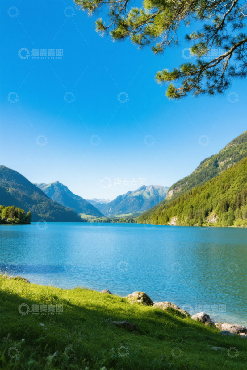 高清大图下载【趣麦麦图】湖畔青山自然风光