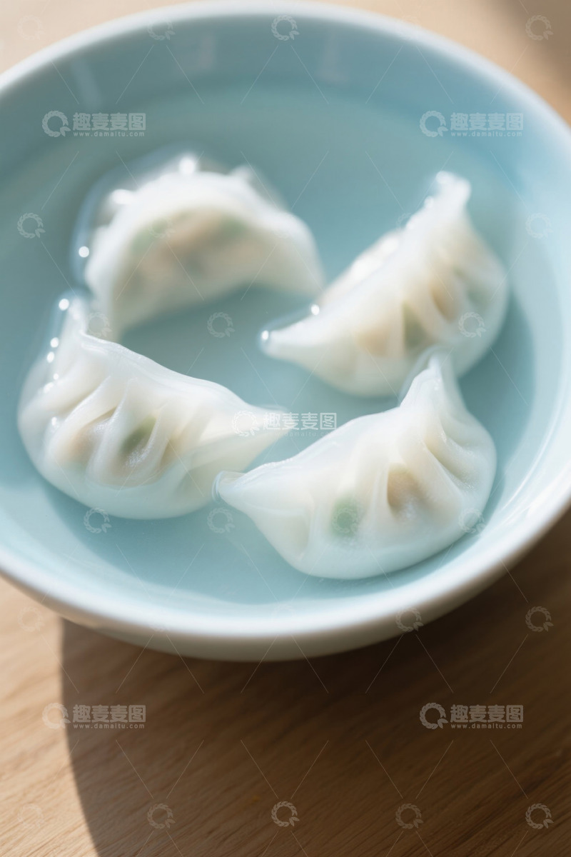 高清大图下载【趣麦麦图】碗中盛着的美味饺子