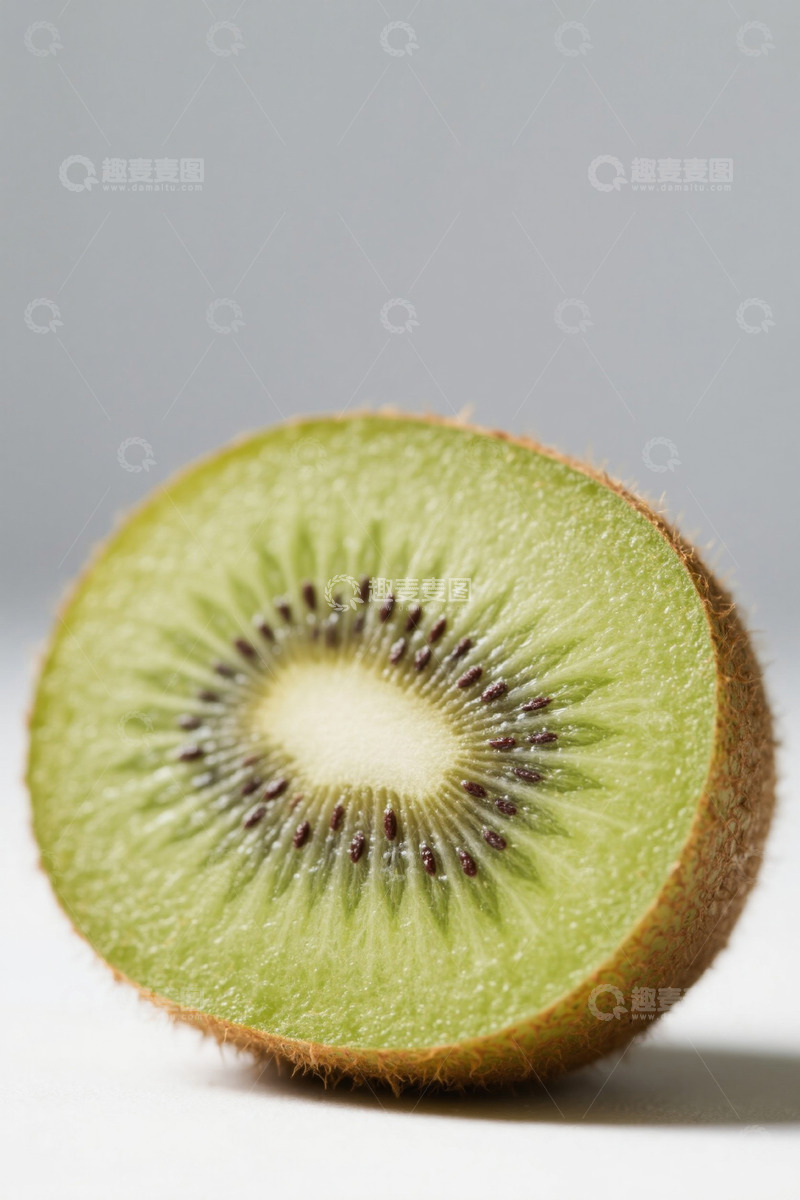 高清大图下载【趣麦麦图】半颗切开的新鲜猕猴桃