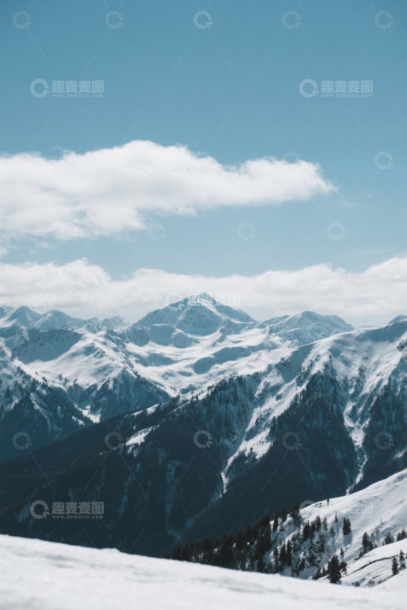 高清大图下载【趣麦麦图】雪山蓝天自然景观