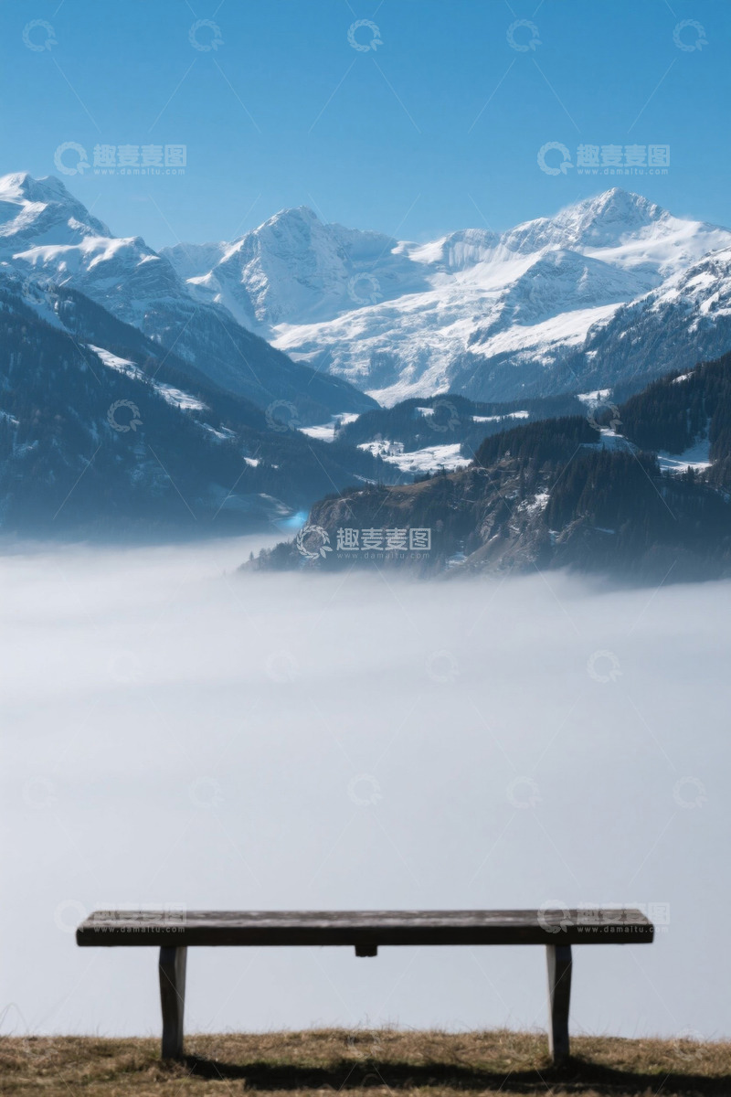高清大图下载【趣麦麦图】雪山前的长椅风景