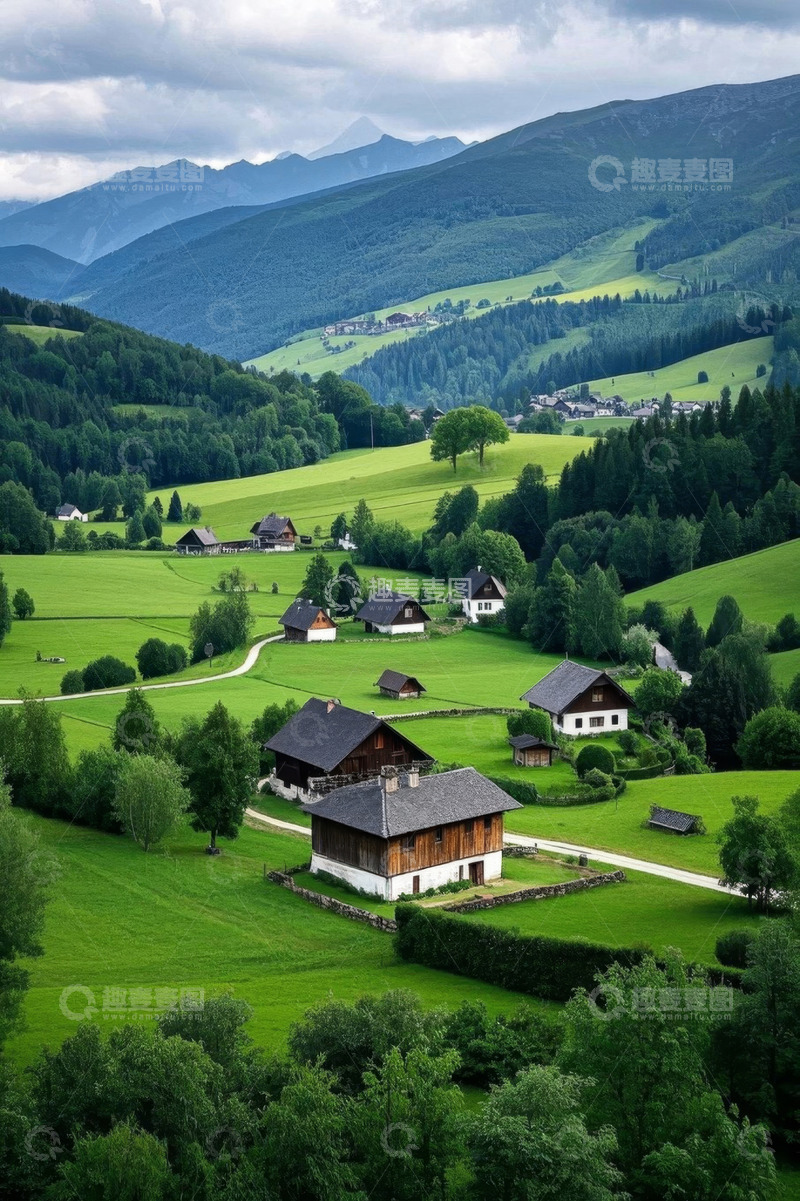 高清大图下载【趣麦麦图】山间绿野中的乡村民居