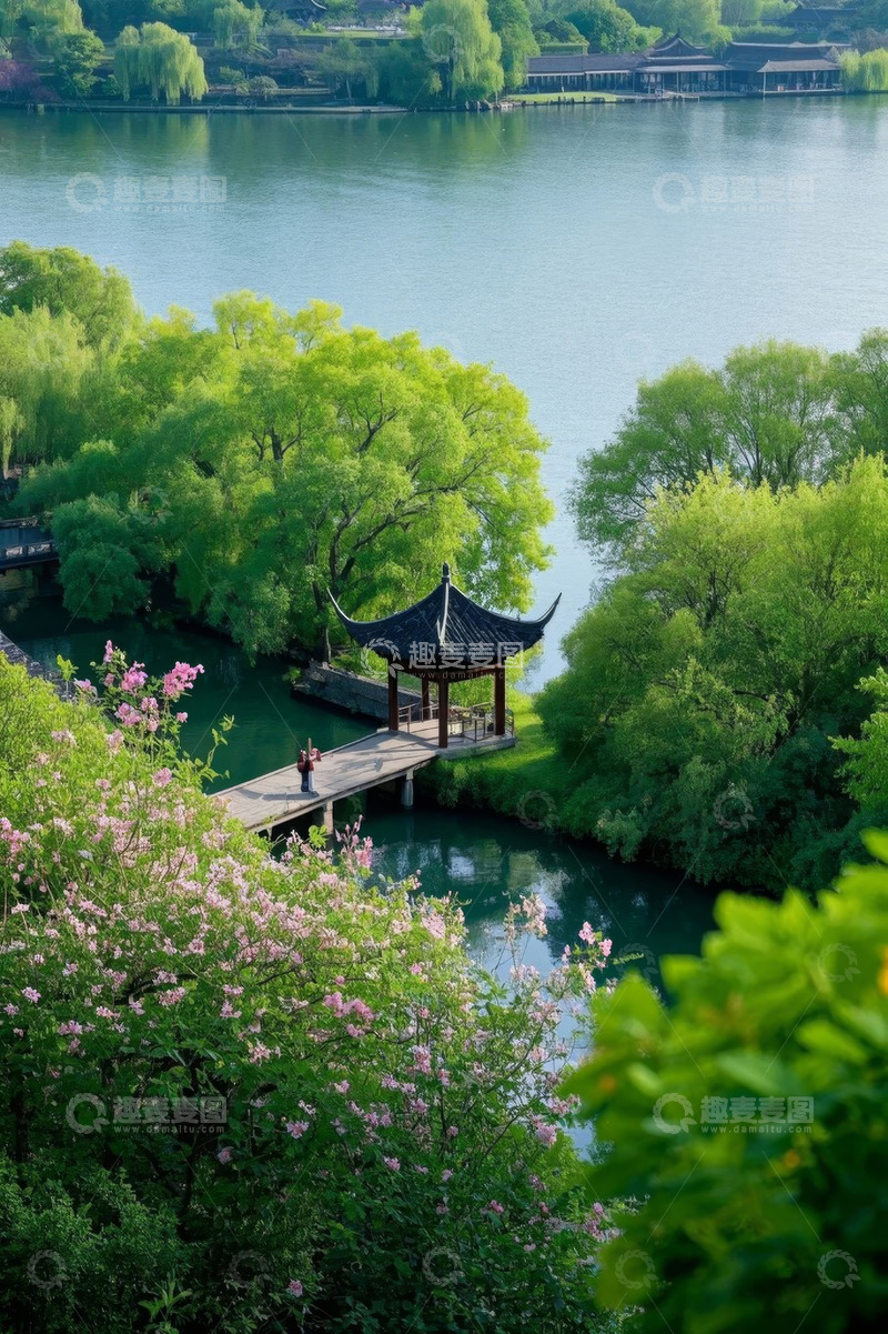 高清大图下载【趣麦麦图】杭州湖畔春景中式亭台